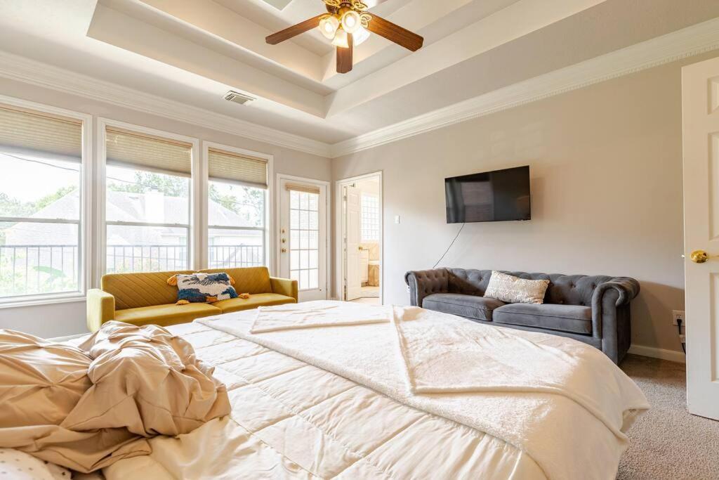 Insperit At Galleria With Heated Pool Houston